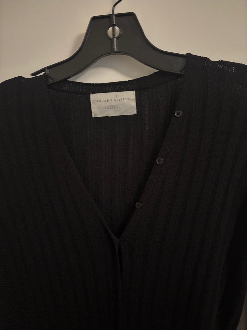 Modern Citizen Black Ribbed V-Neck Button Cardigan